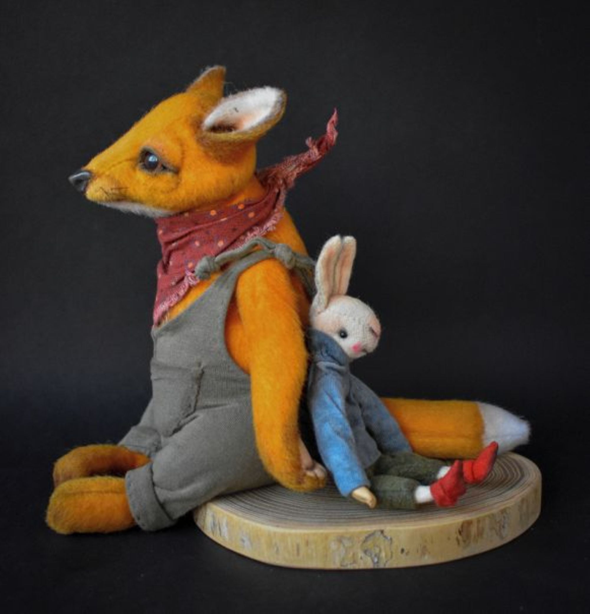Beloved Fox and Little Rabbit