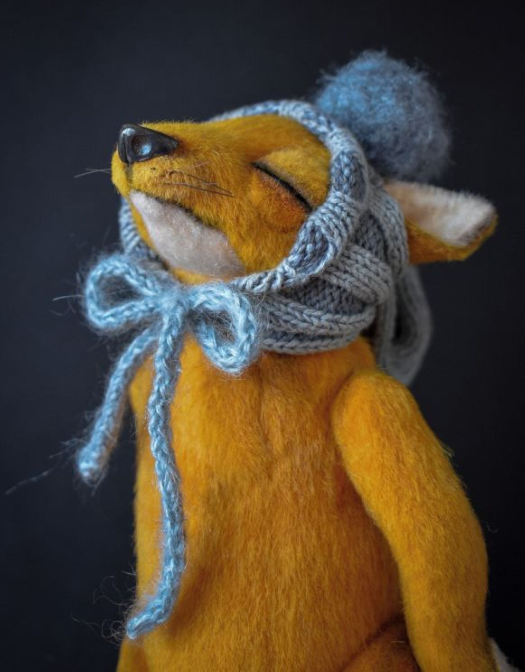 Beloved Fox and Little Rabbit