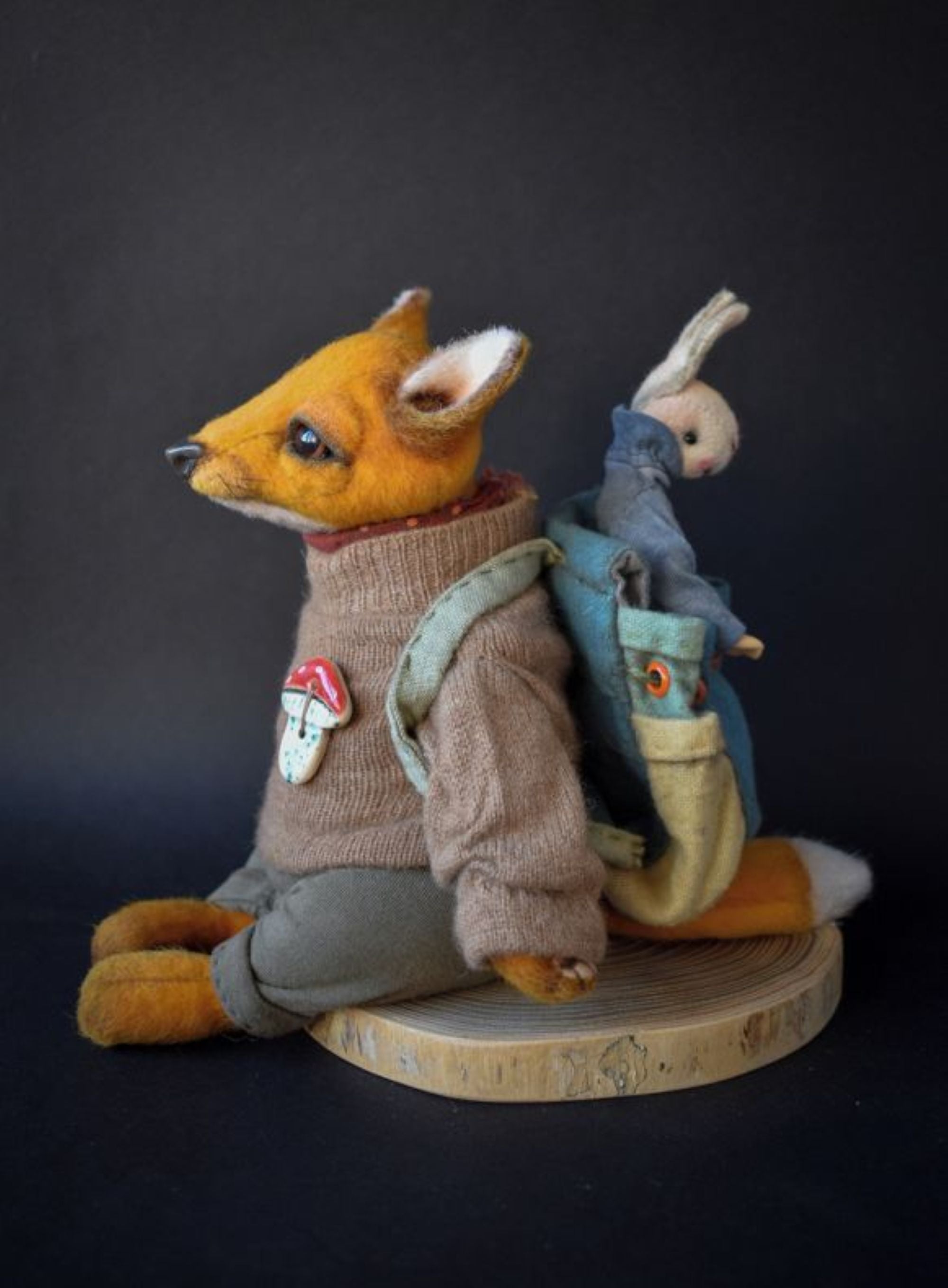 Beloved Fox and Little Rabbit