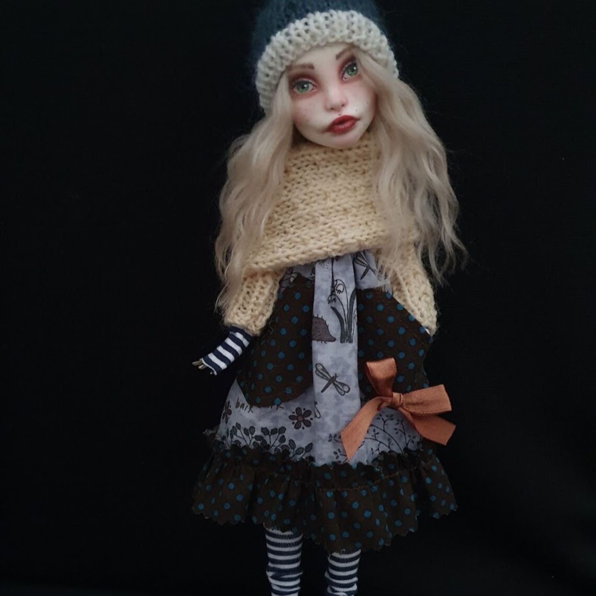 Sisters That Weave Stories- Kaya