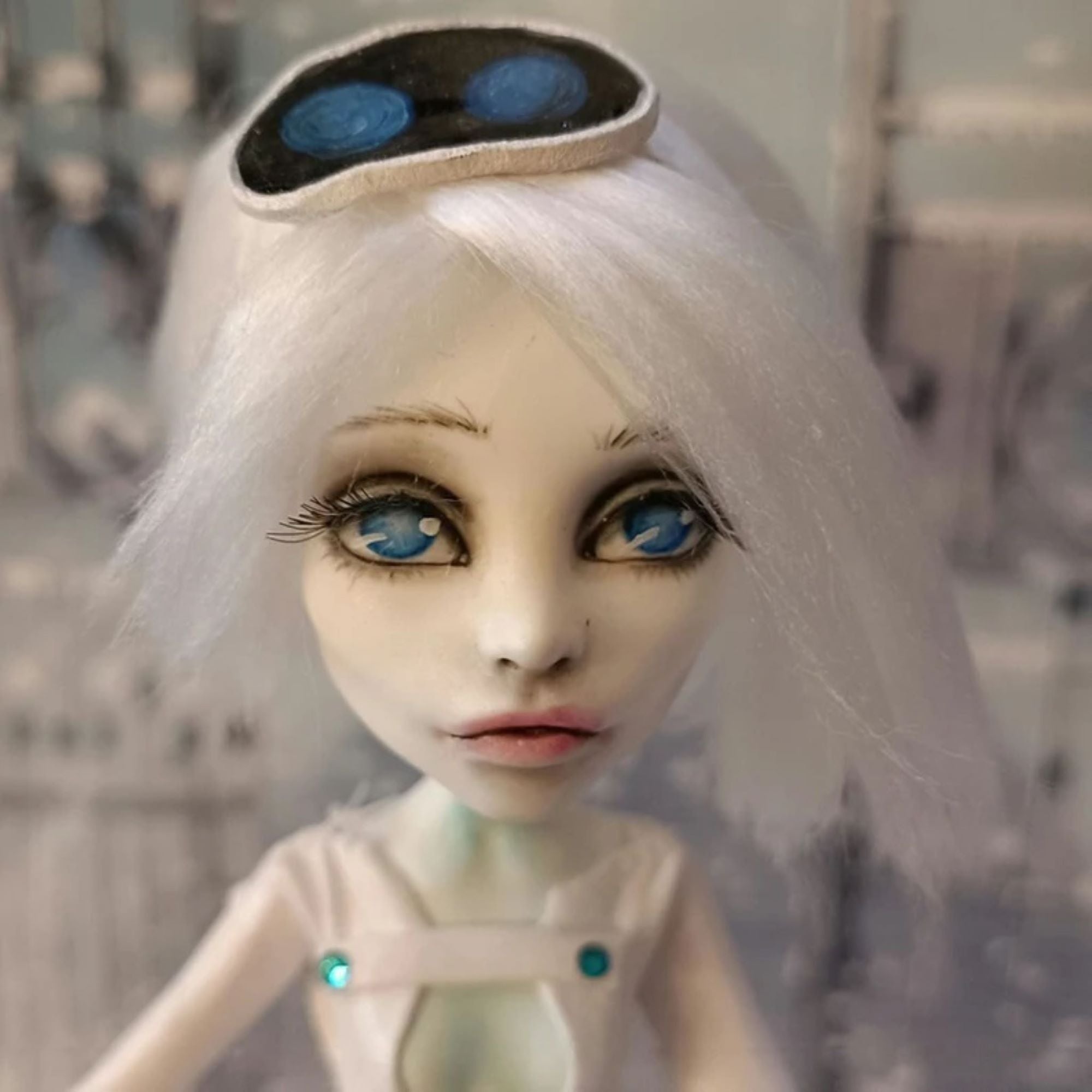 Sisters That Weave Stories- Eve... inspired from the movie WALL-E